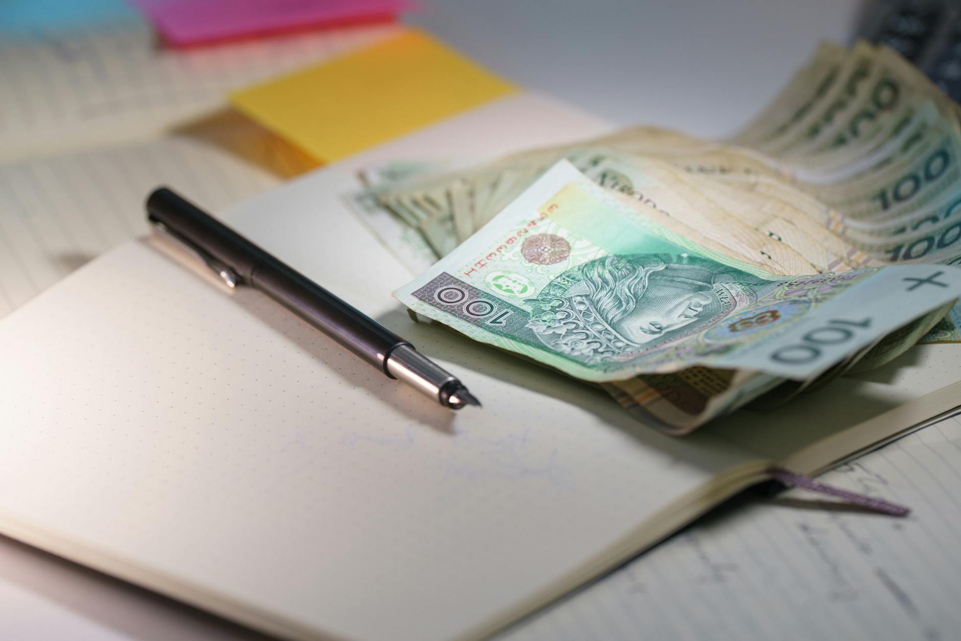 Izolacja ścian fundamentowych: Jak nie utopić pieniędzy w błocie?