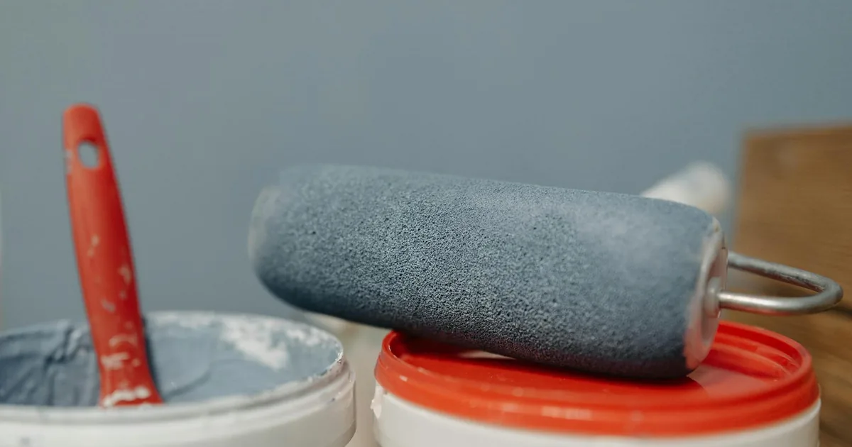 Farba biobójcza 2026 – ochrona ścian przed bakteriami