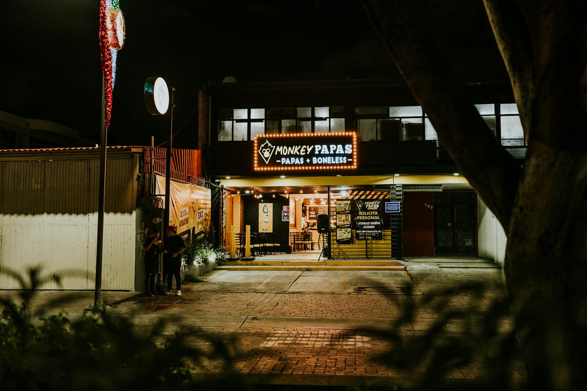 Izolacja pozioma fundamentów: Papa termozgrzewalna czy folia LDPE?