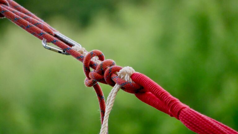 Układanie pętli i dylatacje: Serce komfortu w Twoim domu