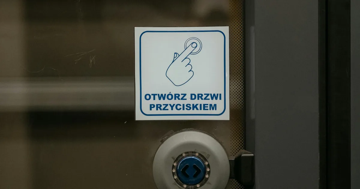 Jak wyregulować drzwi wejściowe?